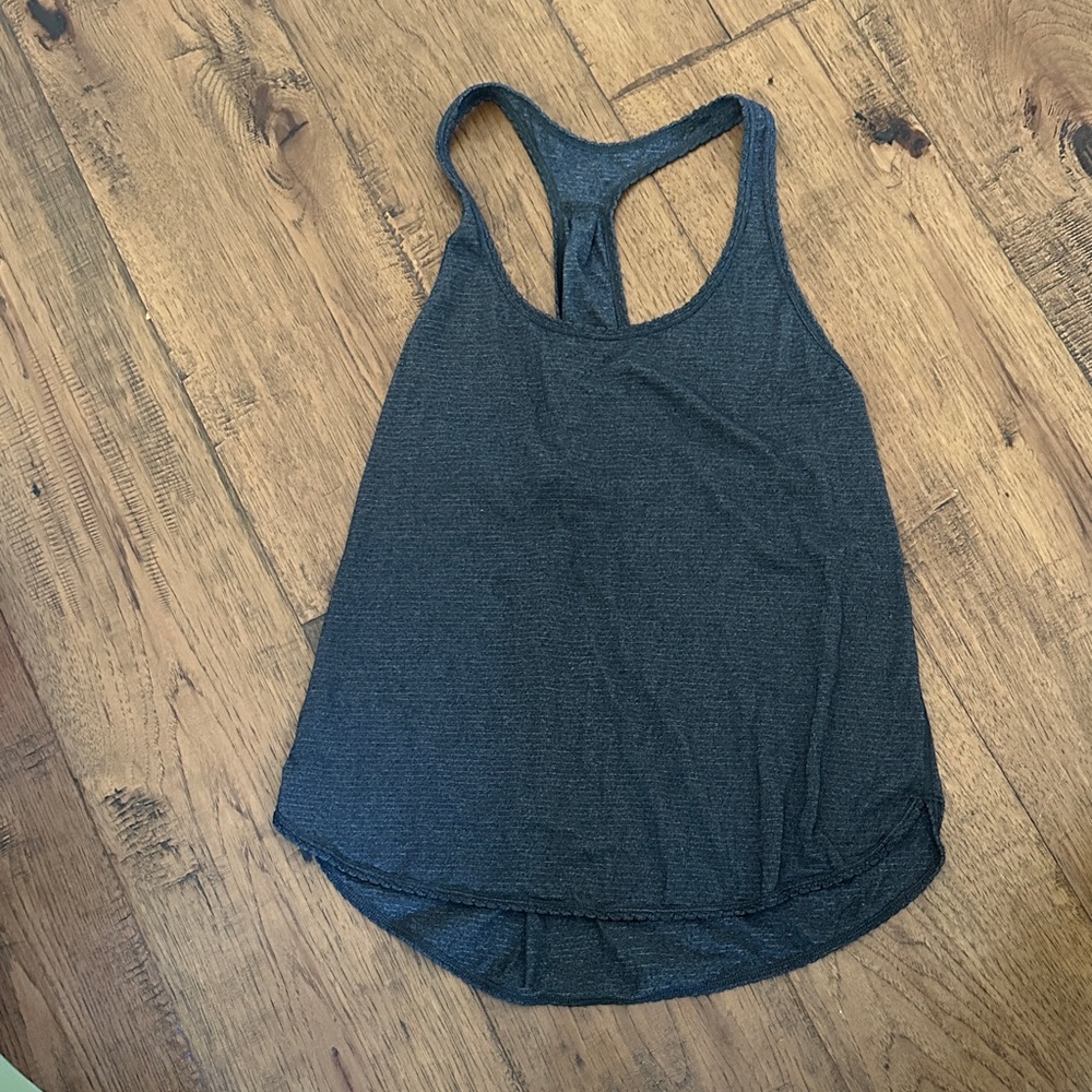 Women's Gray lululemon Racerback Tank Top size 6